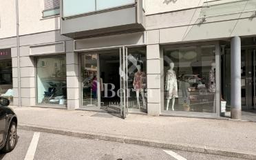 Commercial - image - 4