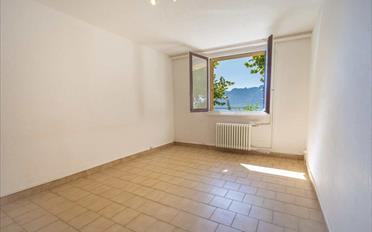 Single house 8 rooms - image - 10