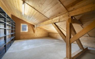Residential building 7.5 rooms - image - 10
