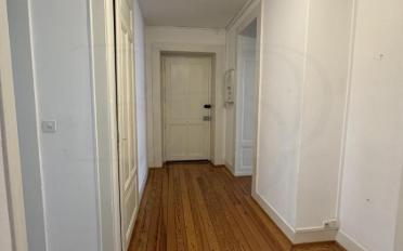 Apartment 4 rooms - image - 2