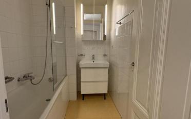 Apartment 4 rooms - image - 7