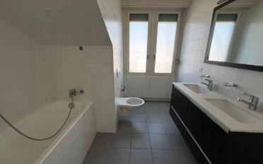 Apartment 5 rooms - image - 2