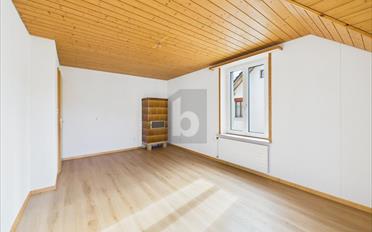 Dachwohnung 4 Zimmer - image - 1