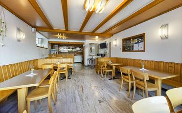 Restaurant 4 pièces - image - 1