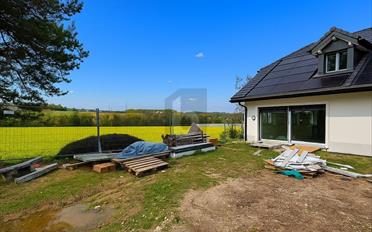 Bifamiliar house 4.5 rooms - image - 1