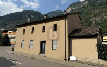 Doppeleinfamilienhaus 7 Zimmer - image - 1