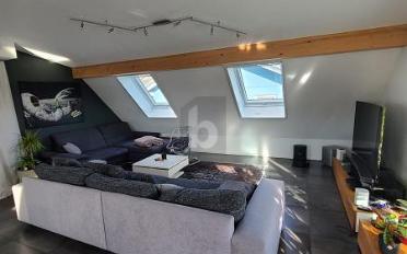 Dachwohnung 3.5 Zimmer - image - 3
