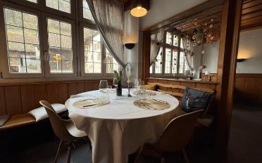 Restaurant 4 pièces - image - 1