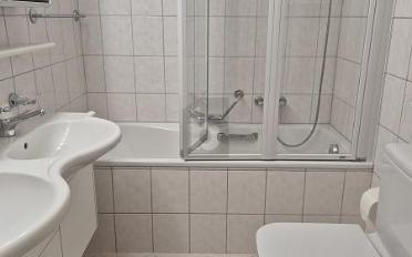 Reihenfamilienhaus 5.5 Zimmer - image - 3