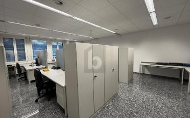Office 4.5 rooms - image - 3