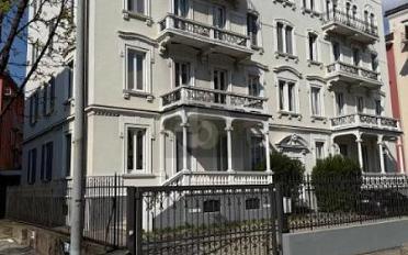 Mixed use property - image - 3