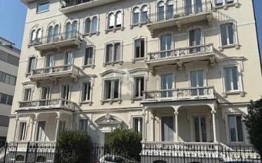 Mixed use property - image - 1
