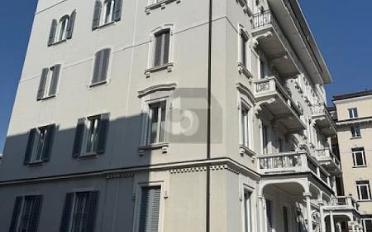 Mixed use property - image - 2