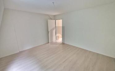 Dachwohnung 3.5 Zimmer - image - 3