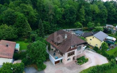 Doppeleinfamilienhaus 6 Zimmer - image - 2