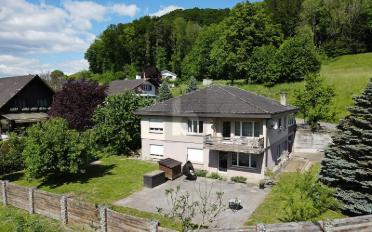 Einfamilienhaus 7.5 Zimmer - image - 1