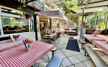 Restaurant 8 Zimmer - image - 1