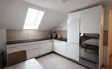 Immeuble mixte 41 pièces - image - 3