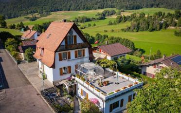 Single house 10 rooms - image - 1
