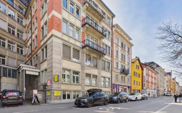 Furnished flat 2.5 rooms - image - 1