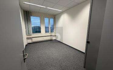 Bureau 7 pièces - image - 4