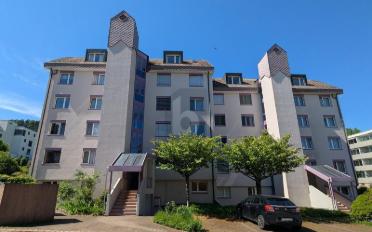 Appartement meublé 5.5 pièces - image - 1