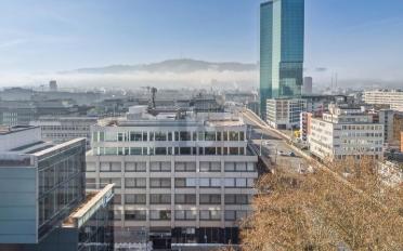 Office - image - 1