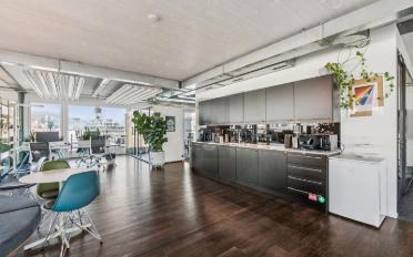 Office - image - 3