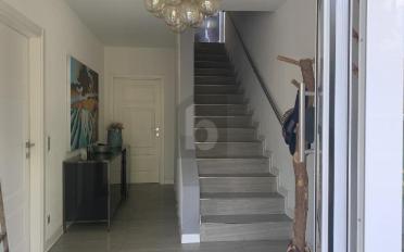 Villa 7.5 Zimmer - image - 4