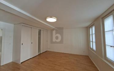 Attic flat 2.5 rooms - image - 3