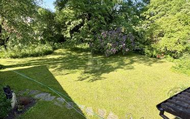 Einfamilienhaus 10.5 Zimmer - image - 2