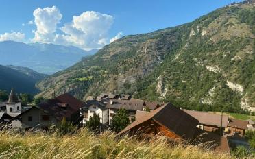 Building land - image - 3