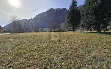 Building land - image - 2