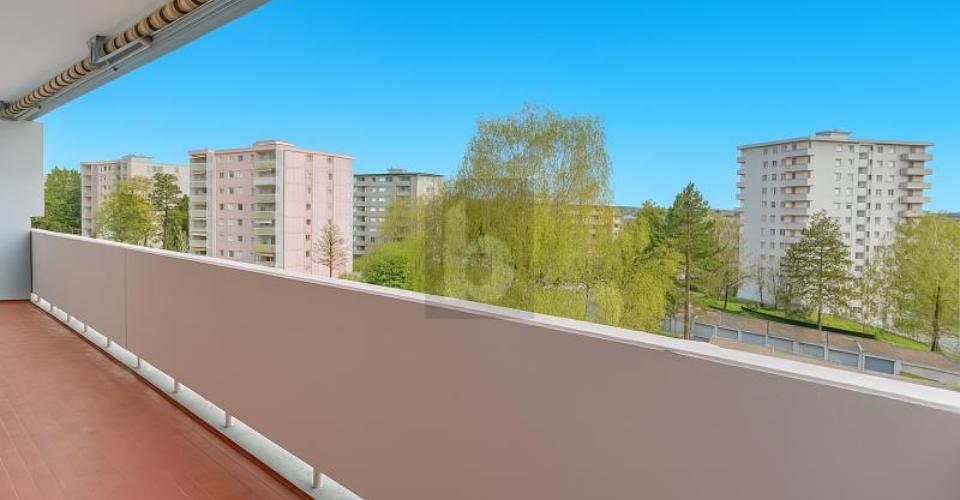 ENTIÈREMENT RÉNOVÉ À FRIBOURG