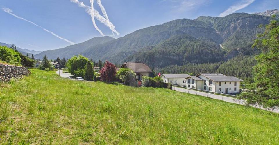 SONNIGE AUSSICHTSLAGE MIT BERGPANORAMA