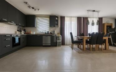 Wohngebäude 20 Zimmer - image - 3