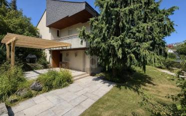 Einfamilienhaus 7.5 Zimmer - image - 1
