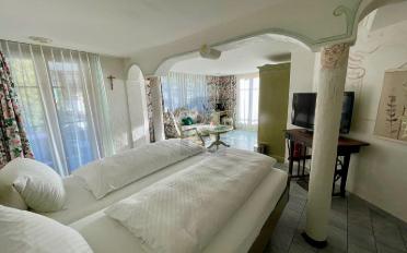 Hotel 25 Zimmer - image - 5