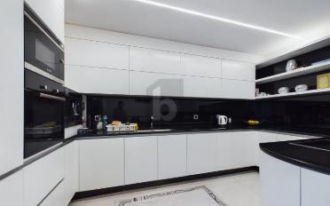 Maison 8.5 pièces - image - 3