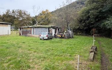 Building land - image - 4