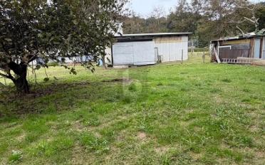 Building land - image - 3