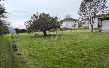 Building land - image - 1