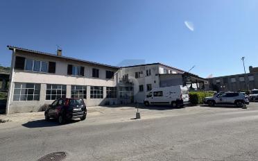 Restaurant 10 pièces - image - 1