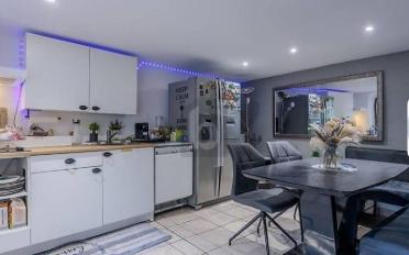 Einfamilienhaus 7.5 Zimmer - image - 2