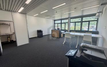 Bureau 1 pièce - image - 1