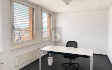 Bureau 5 pièces - image - 3