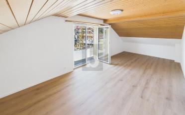 Dachwohnung 3.5 Zimmer - image - 2