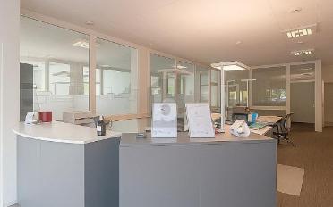 Bureau 10 pièces - image - 2