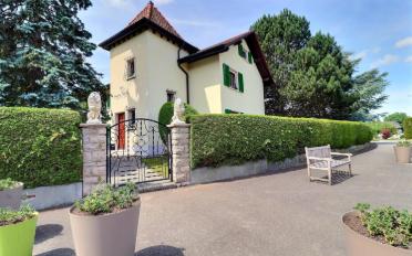 Single house 8 rooms - image - 2