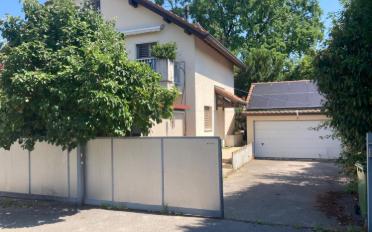 Einfamilienhaus 7.5 Zimmer - image - 2